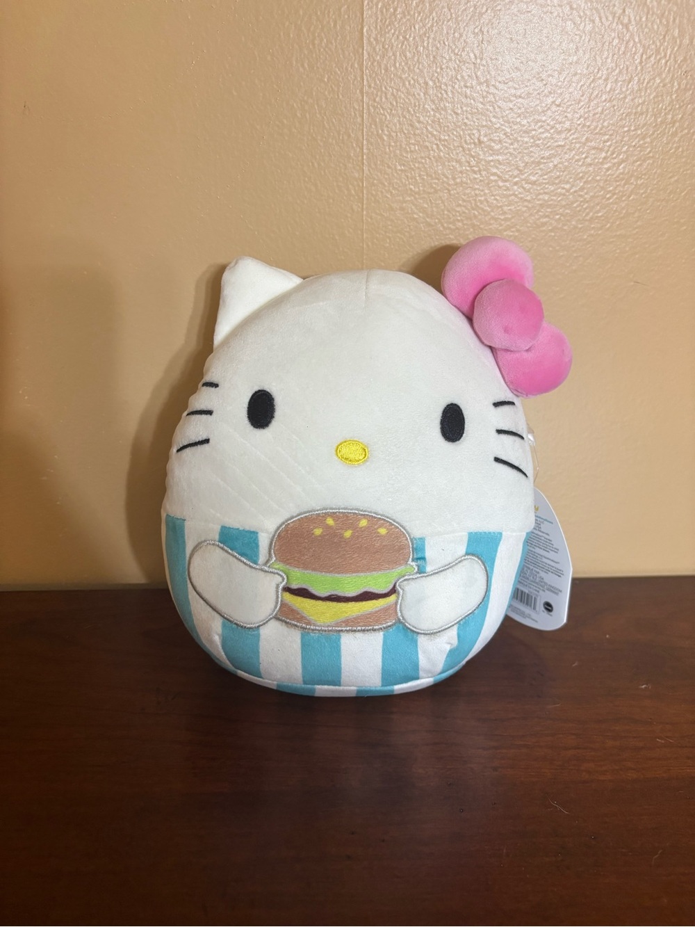 Hello Kitty Burger Squishmallow